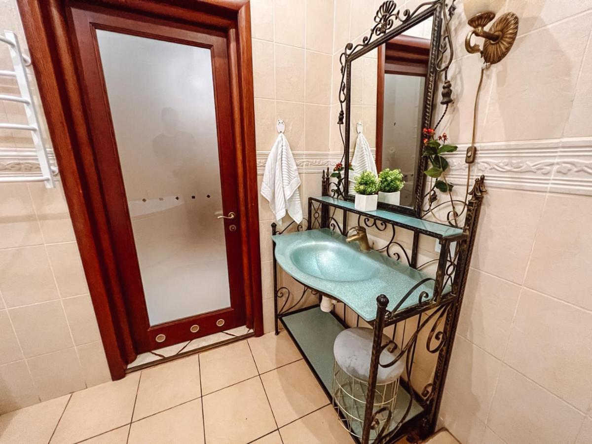 Apartment On Fedorova Kijev Kültér fotó